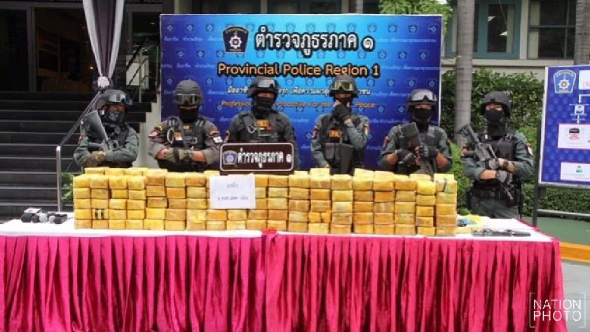 รวบแก๊งค้ายาบ้ายึดของกลางร่วม2ล้านเม็ด รวบแก๊งค้ายาบ้ายึดของกลางร่วม2ล้านเม็ด