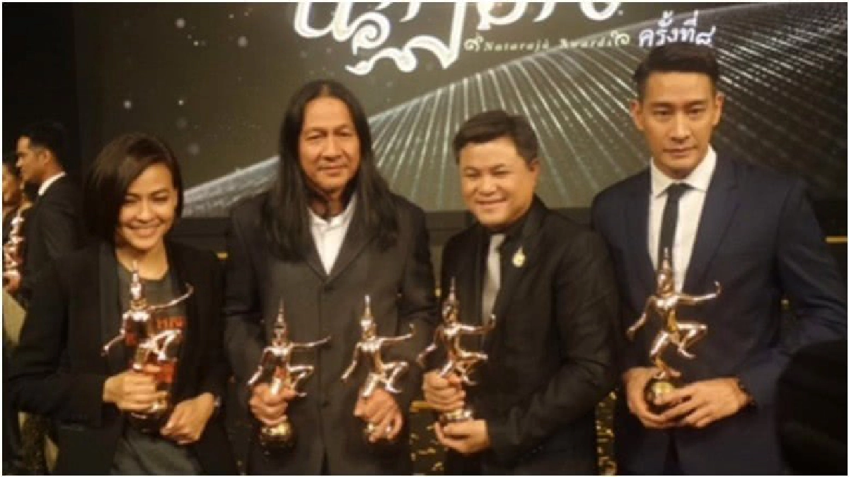 'นาคี' กวาด10รางวัล 'แต้ว-ป้อง'คว้านำหญิง-ชายนาฎราช ครั้งที8 'นาคี' กวาด10รางวัล 'แต้ว-ป้อง'คว้านำหญิง-ชายนาฎราช ครั้งที8