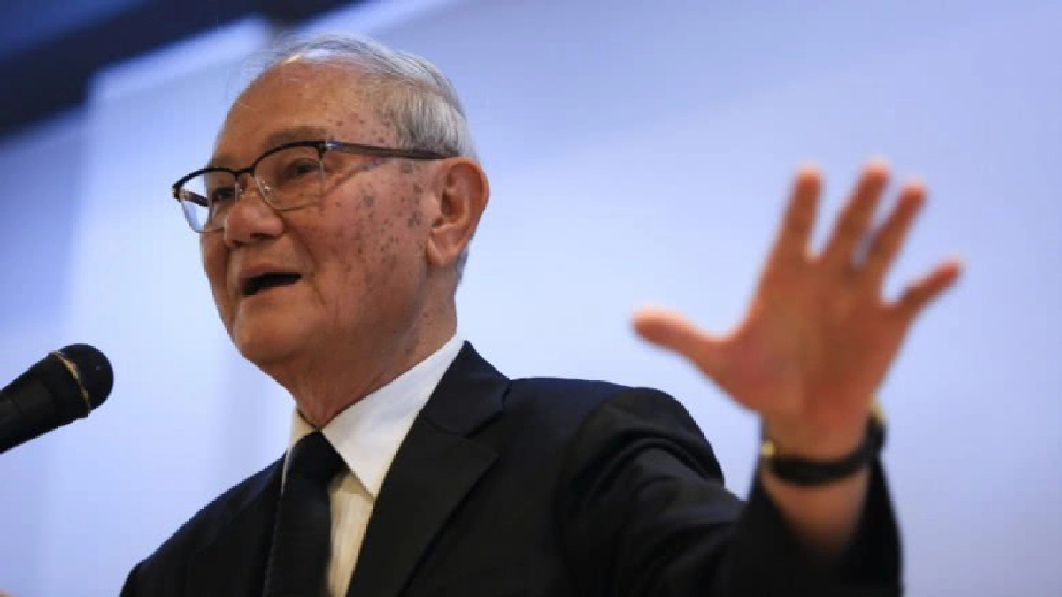 “มีชัย” ยันร่าง พ.ร.ป.ฟันนักการเมืองโกง ไม่มีปมแย้งรธน.