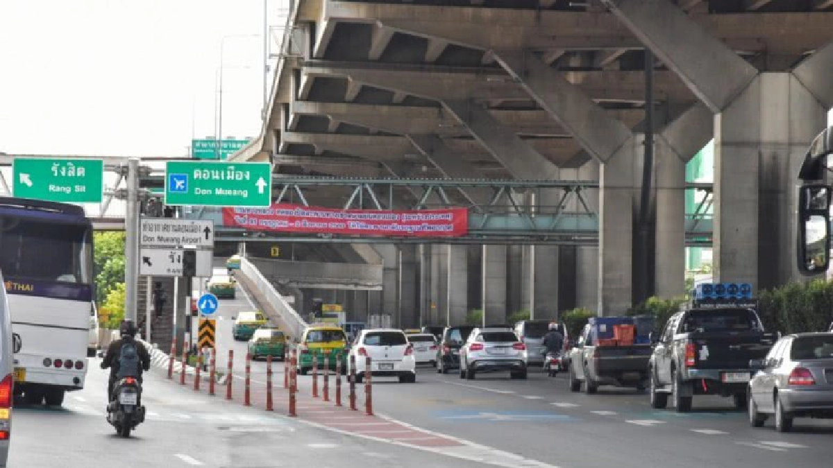 กรมทางหลวงเตรียมทดลองปิดสะพานเข้าท่าอากาศยานดอนเมือง กรมทางหลวงเตรียมทดลองปิดสะพานเข้าท่าอากาศยานดอนเมือง