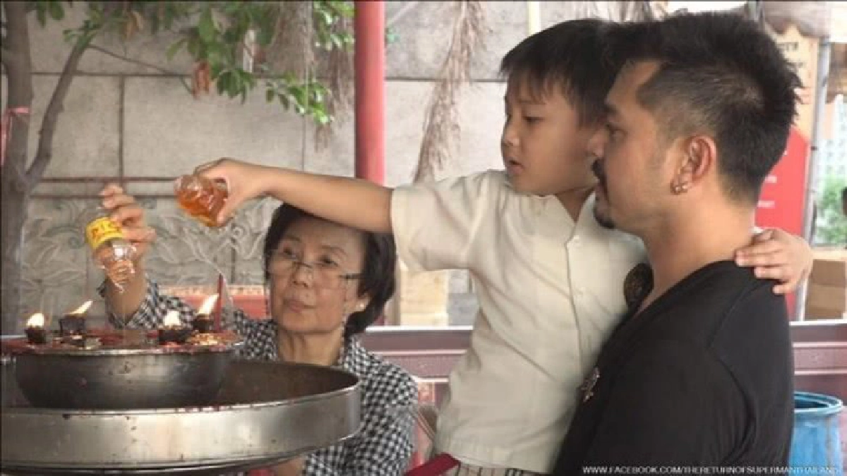 พ่อเต๋า - นำทีม สองแสบ เยี่ยม อากง อาม่า  
