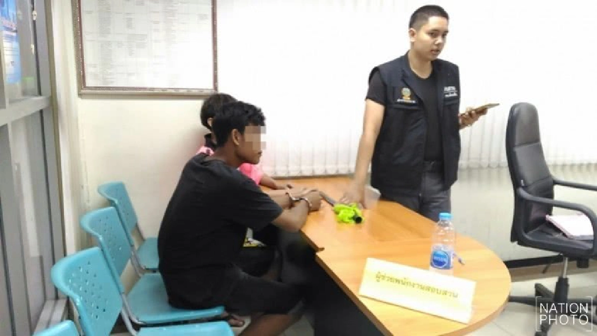 แค้นรุ่นน้องถูกรังแกมีดฟันหัวดับ!