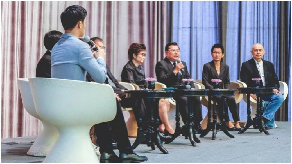 คึกคัก!! SMEs แห่สมัคร ‘1.37 หมื่นราย’ คึกคัก!! SMEs แห่สมัคร ‘1.37 หมื่นราย’