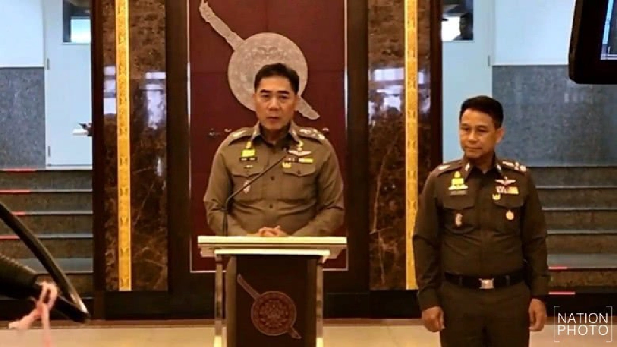 ผบ.ตร.ติงไอเดียเพิ่มผู้ทรงคุณวุฒิในก.ตร. ผบ.ตร.ติงไอเดียเพิ่มผู้ทรงคุณวุฒิในก.ตร.