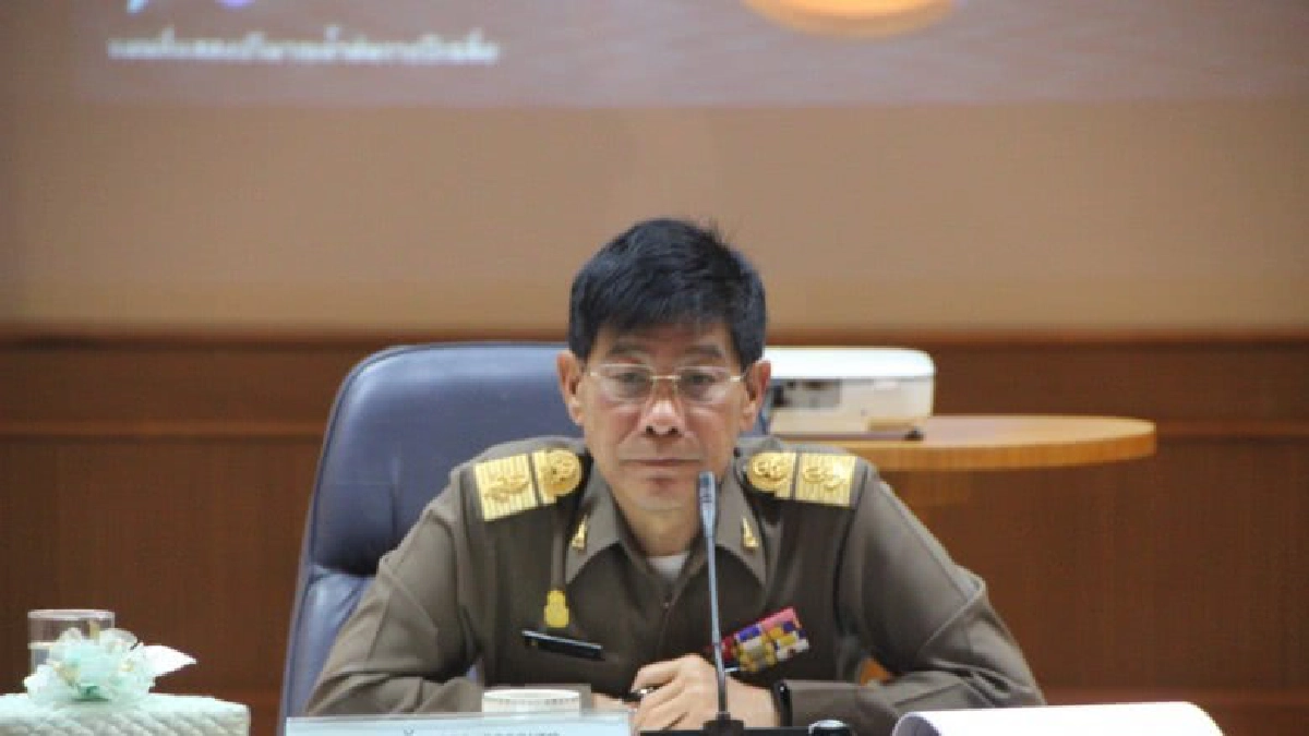 องคมนตรี ติดตามการบริหารจัดการน้ำเขื่อนพระรามหก