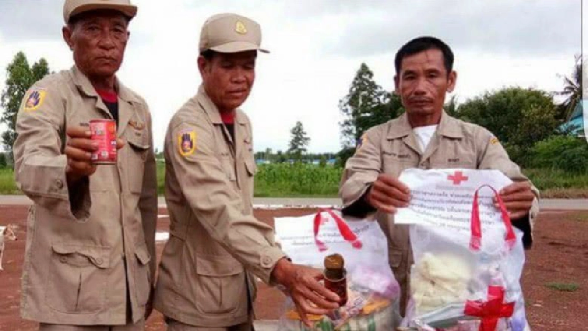 งามใส้! ถุงยังชีพจังหวัด ยัดใส้ปลาป๋องเน่า งามใส้! ถุงยังชีพจังหวัด ยัดใส้ปลาป๋องเน่า