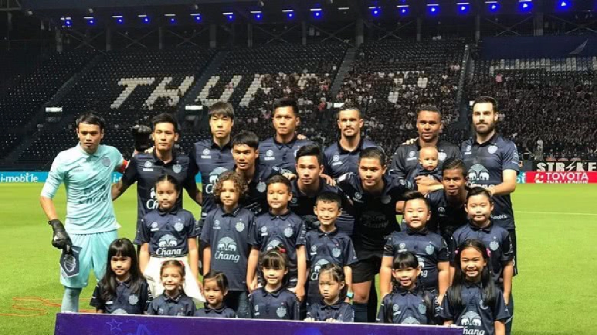 "บุรีรัมย์"ถล่ม"อุบล"4-0รั้งจ่าฝูงไทยลีกต่อ "บุรีรัมย์"ถล่ม"อุบล"4-0รั้งจ่าฝูงไทยลีกต่อ