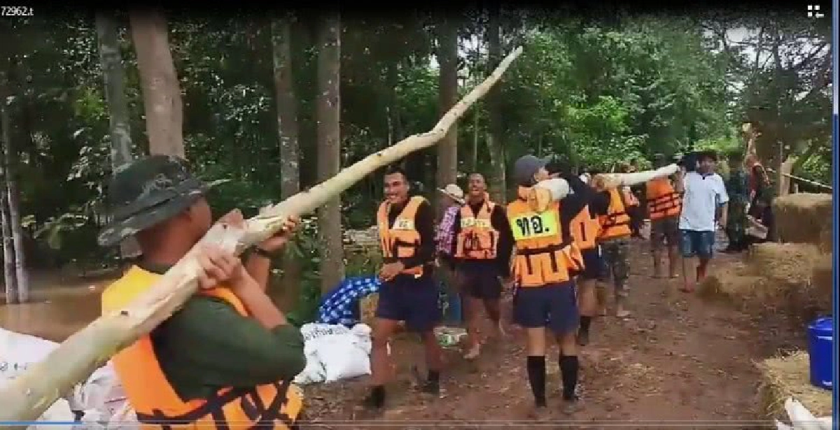 เร่งซ่อมพนังดินที่แตกใน ต.น้ำกุ่มยาว พิษณุโลก เร่งซ่อมพนังดินที่แตกใน ต.น้ำกุ่มยาว พิษณุโลก