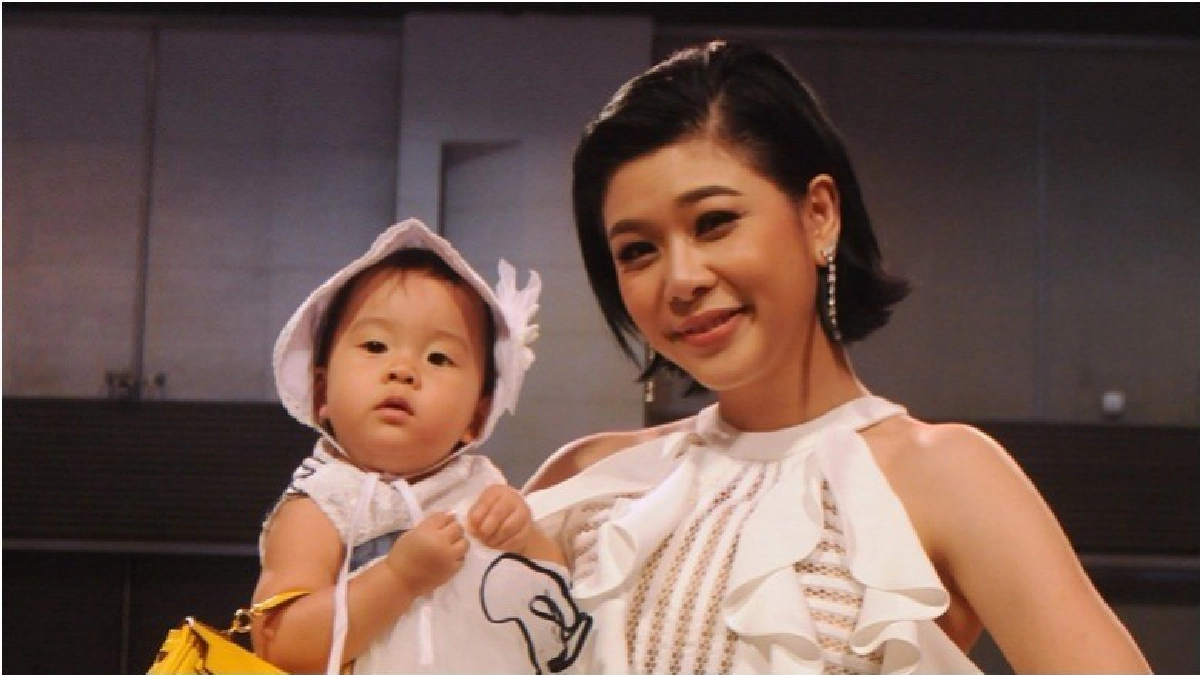 เอฟซีเศร้าแน่! ‘กุ๊บกิ๊บ’ เตรียมพักอีเว้นท์‘เป่าเปา’(คลิป) เอฟซีเศร้าแน่! ‘กุ๊บกิ๊บ’ เตรียมพักอีเว้นท์‘เป่าเปา’(คลิป)