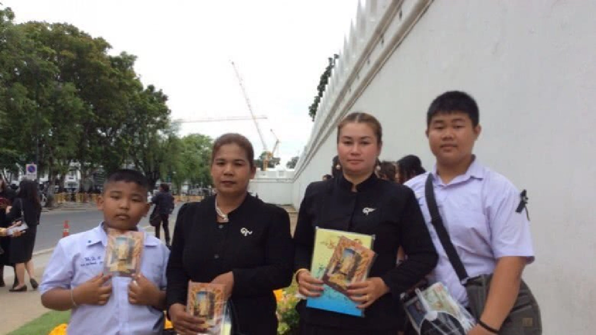 น้อมนำคำสอนในหลวง ร.9 ไม่ต้องรวยมากก็มีความสุขได้