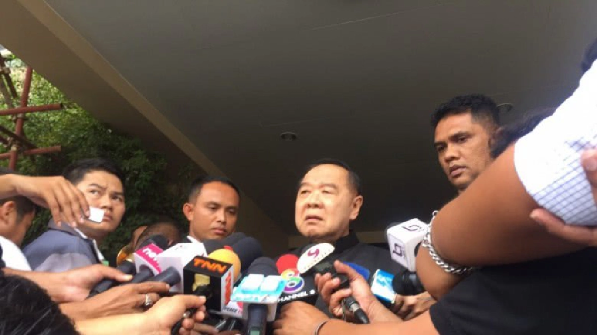 "ประวิตร"แจงตั้ง "วัลลภ" เป็นเลขาฯสมช. เพราะแอคทีฟ "ประวิตร"แจงตั้ง "วัลลภ" เป็นเลขาฯสมช. เพราะแอคทีฟ