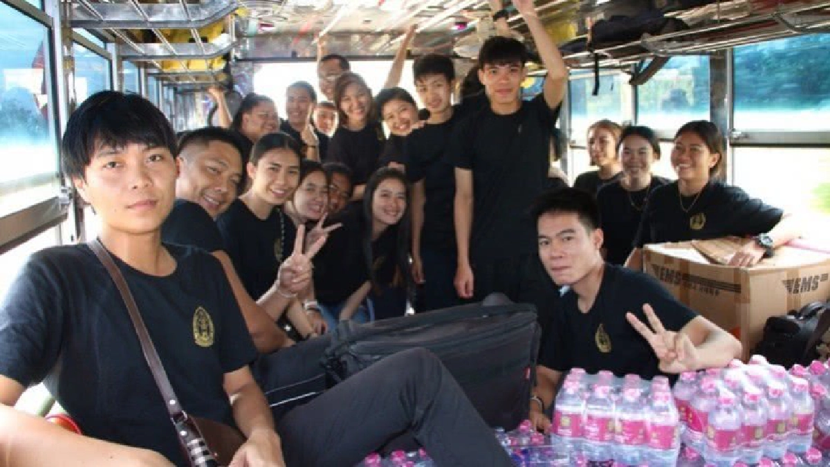  มนพ. ลงพื้นที่ช่วยเหลือน้ำท่วมจ.นครพนม