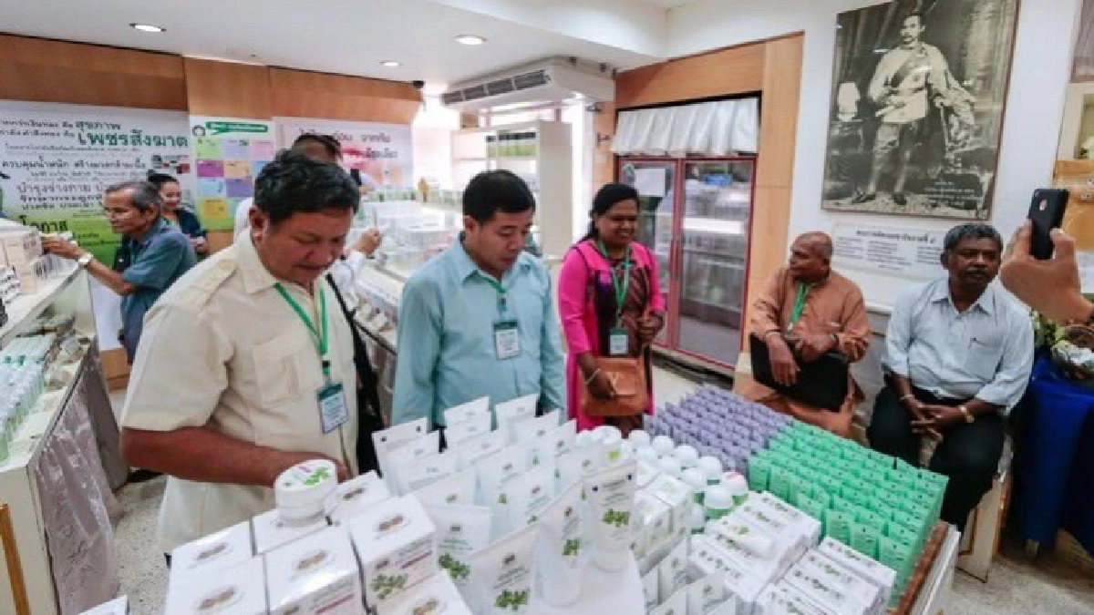 อภัยภูเบศรช่วยชาวนาผลิตอาหารเสริมจากข้าว