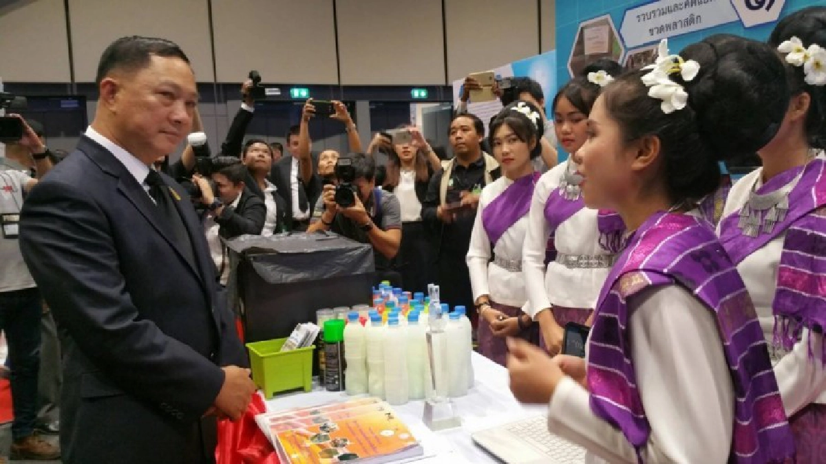 "อดุลย์"ให้โอวาทเยาวชน เข้าร่วมโครงการพัฒนาเพื่อการแบ่งปัน 