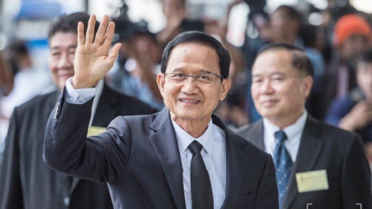 แกนนำพท.แห่ให้กำลังใจ"สมชาย - บิ๊กจิ๋ว" แกนนำพท.แห่ให้กำลังใจ"สมชาย - บิ๊กจิ๋ว"