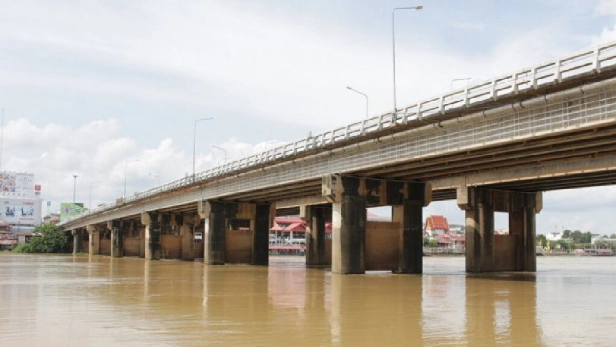 กรมชลฯ แจ้งเตือนสะพานประชาธิปไตยอุบลฯจุดเสี่ยงต้องเฝ้าระวัง