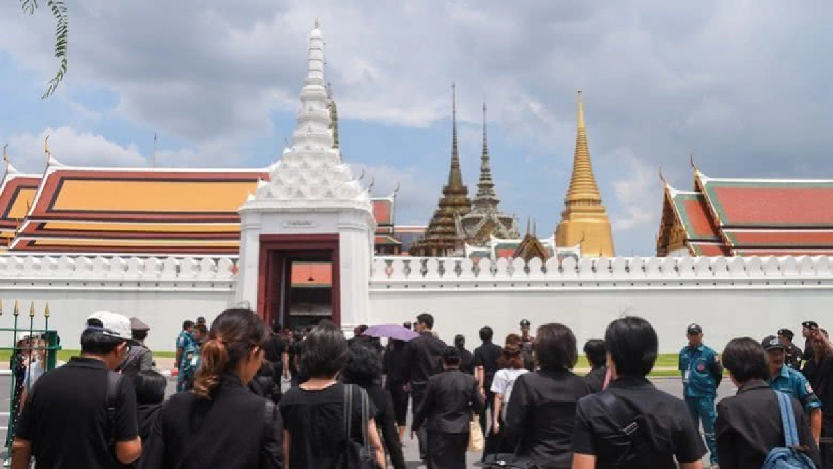  274 วัน ยอดสะสมกราบพระบรมศพแล้ว 8,980,210 คน