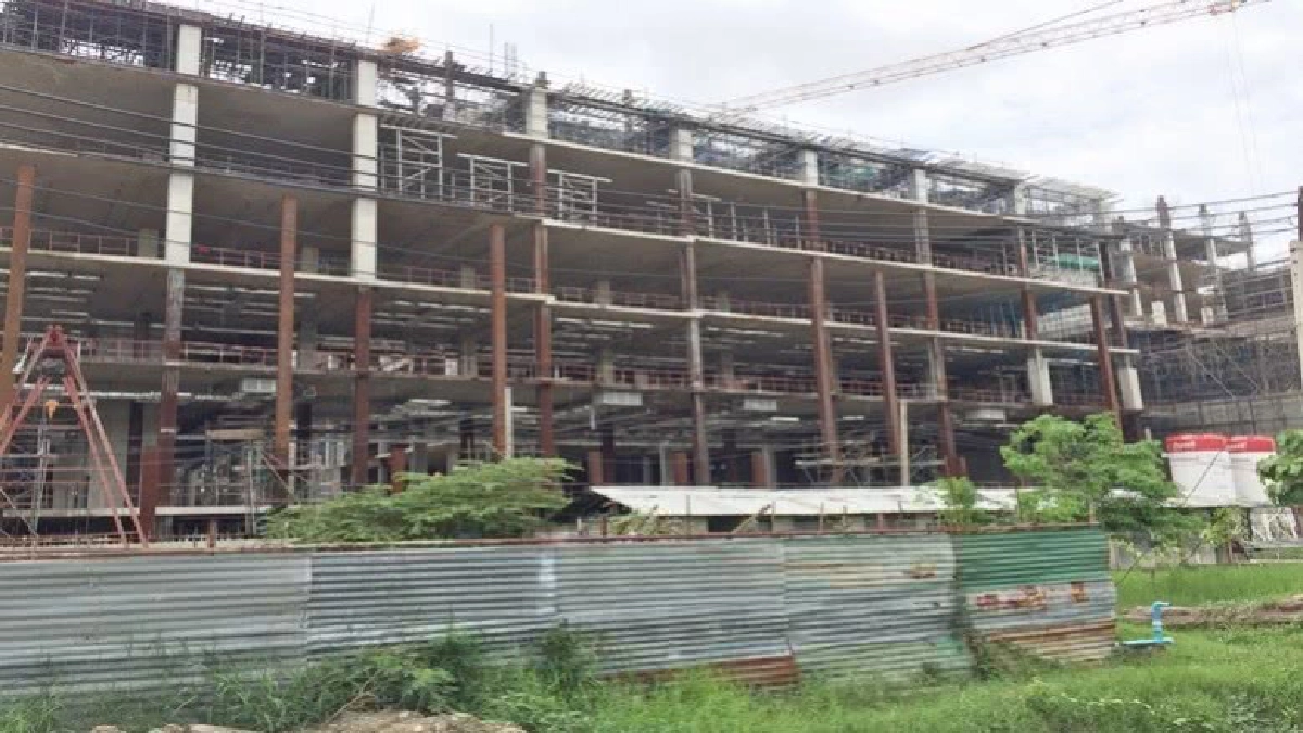 สภาใหม่คืบหน้า 38 % คาดเสร็จปลายปี 62 สภาใหม่คืบหน้า 38 % คาดเสร็จปลายปี 62