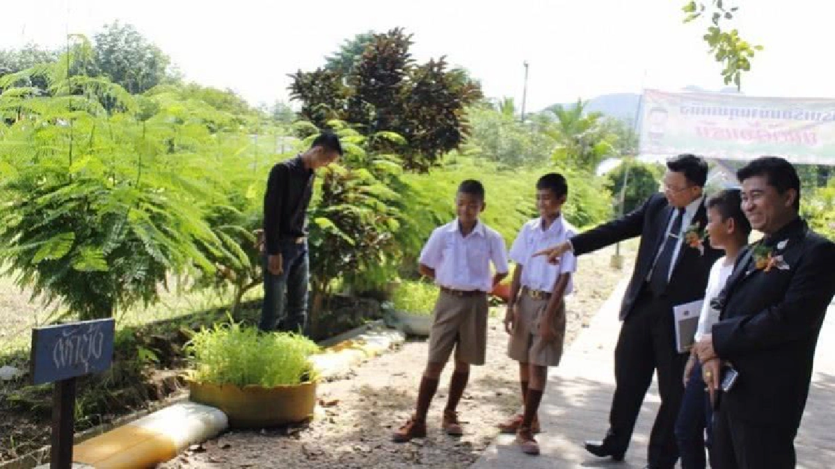 "ร.ร.บ้านกุยเหนือ" เด็กอิ่มท้อง สมองแล่น 