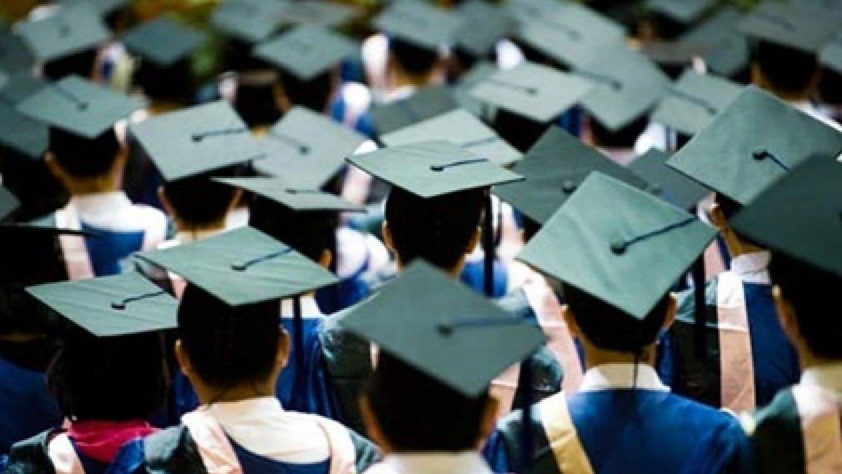 แถลงการณ์ค้าน ม.44 ลั่นทำมหาวิทยาลัยตกต่ำ แถลงการณ์ค้าน ม.44 ลั่นทำมหาวิทยาลัยตกต่ำ