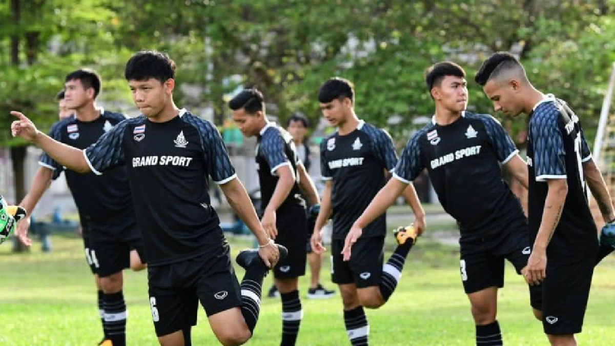 “ช้างศึกซีเกมส์” ประเดิมซ้อมบนแผ่นดิน เสือเหลือง