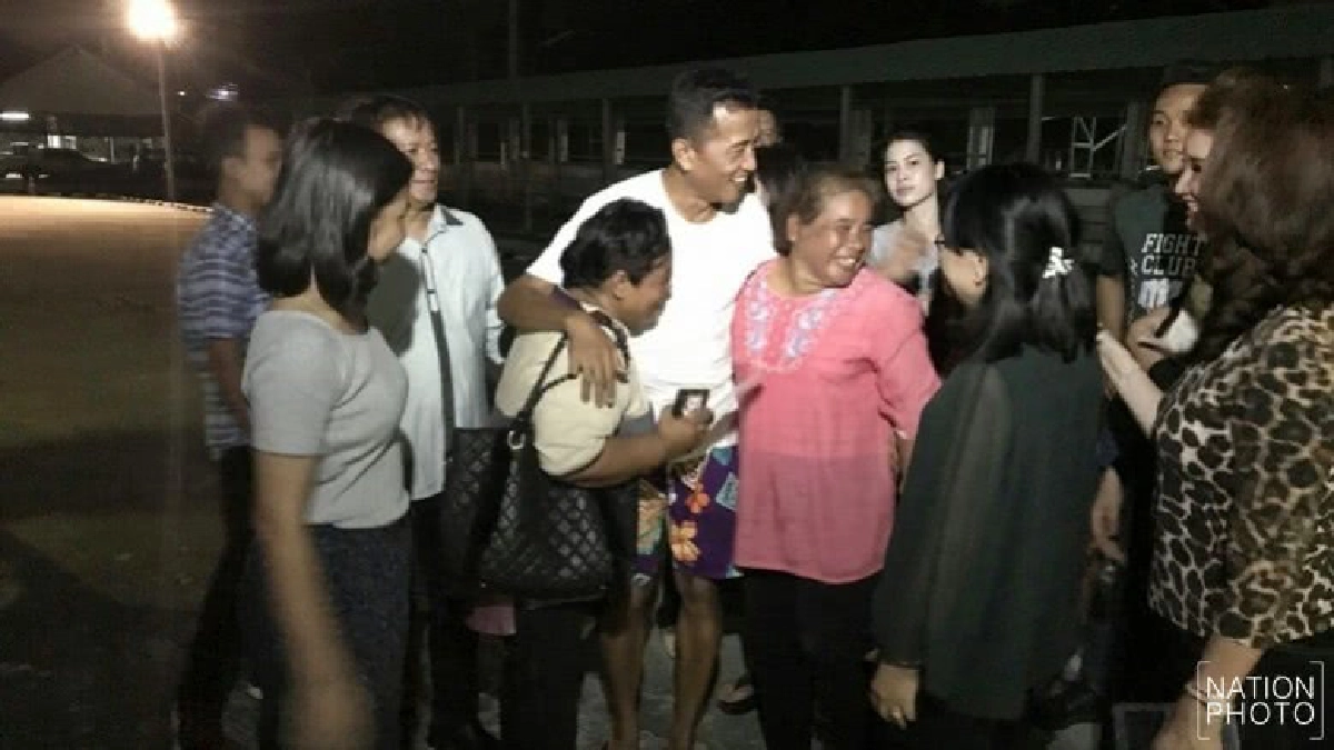 ปล่อยตัวชั่วคราว‘4แกนนำนปช.’ ปล่อยตัวชั่วคราว‘4แกนนำนปช.’