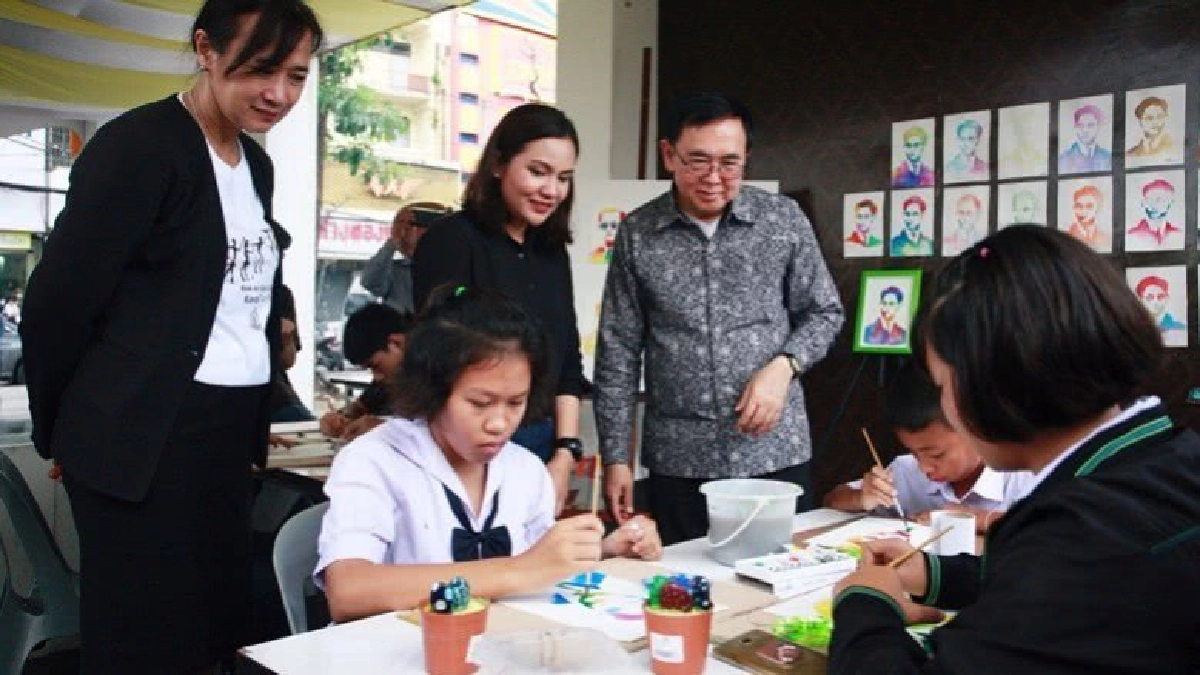 "งานศิลป์...ถิ่นโคราช"