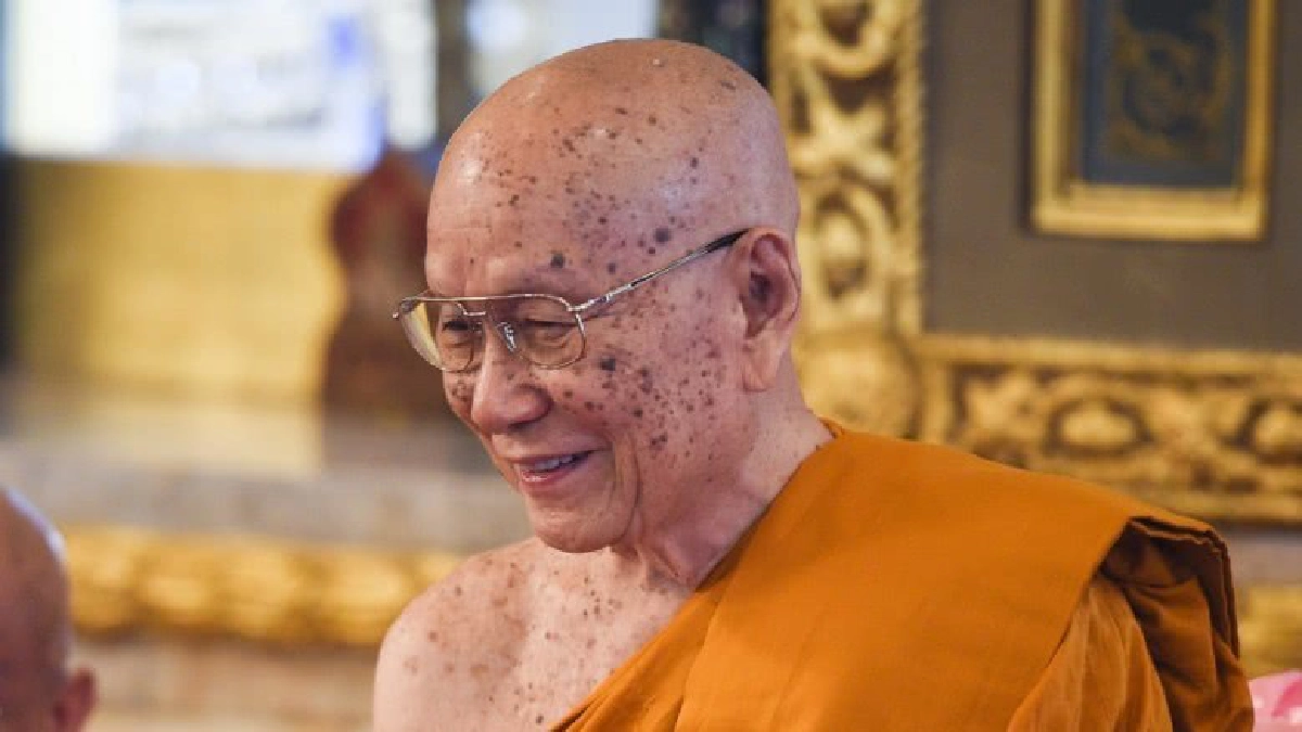 สังฆราชทรงห่วงวัดสกลนคร สังฆราชทรงห่วงวัดสกลนคร