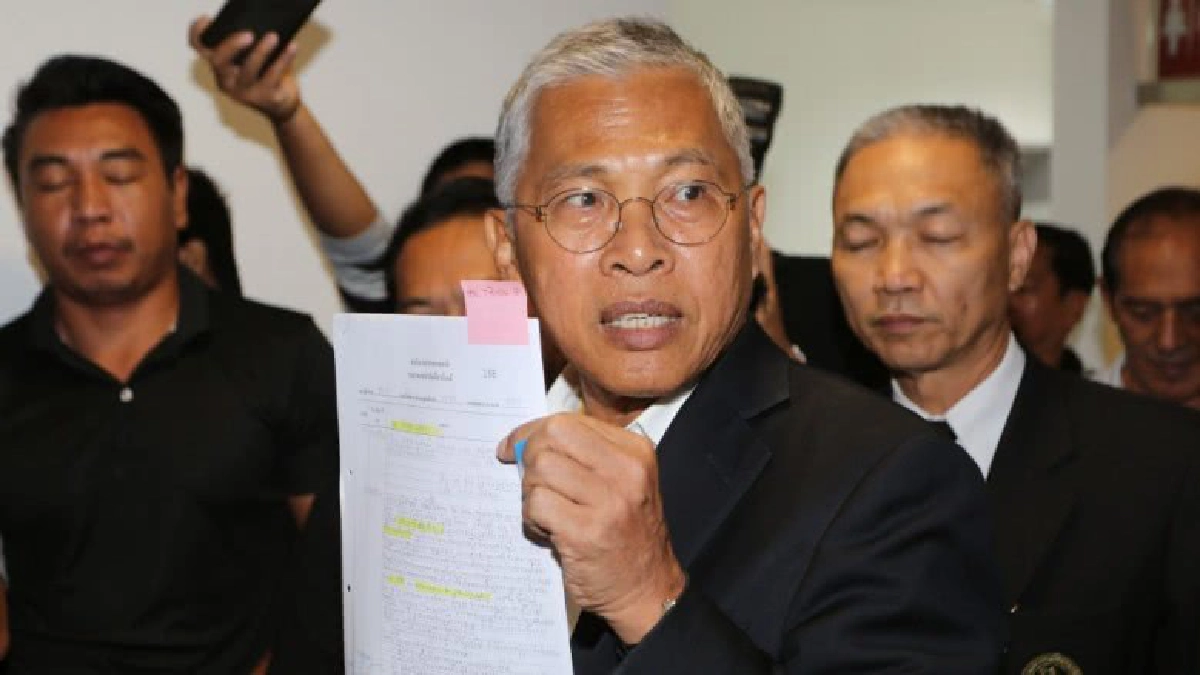 ตร.ฝากขัง "วัฒนา เมืองสุข" ข้อหา โพสต์เฟซบุ๊คปลุกปั่น 