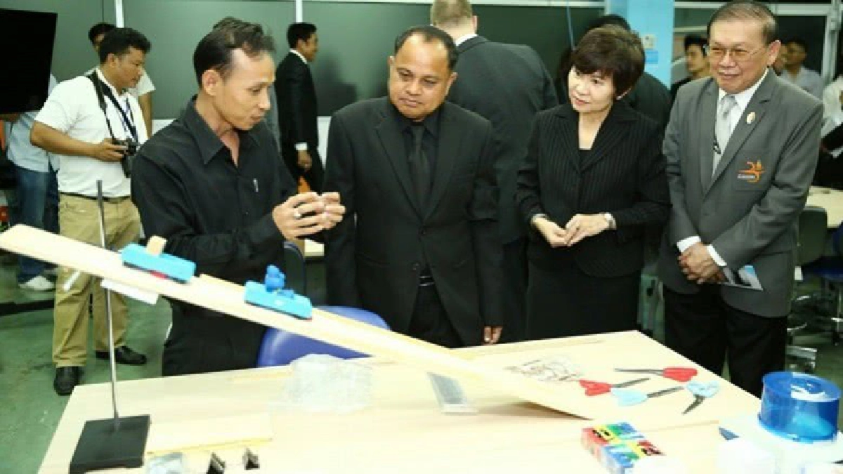 มทส.ผุดศูนย์ฯปั้นช่างเทคนิคไมโครอิเล็กฯ