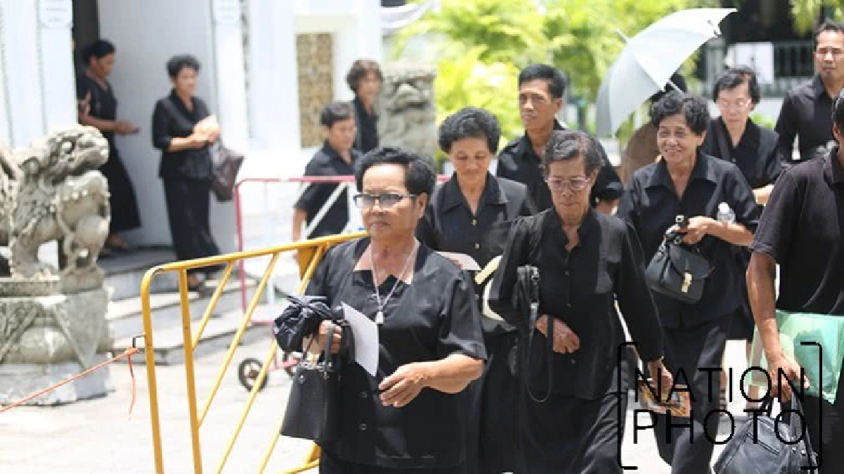 293 วัน มีประชาชนเข้ากราบพระบรมศพ 9,629,651 คน 293 วัน มีประชาชนเข้ากราบพระบรมศพ 9,629,651 คน