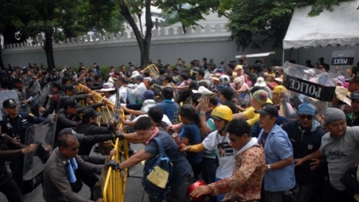 ป.ป.ช.ยันพิจารณาข้อมูลคดีสลายพธม.ทันกรอบกม.