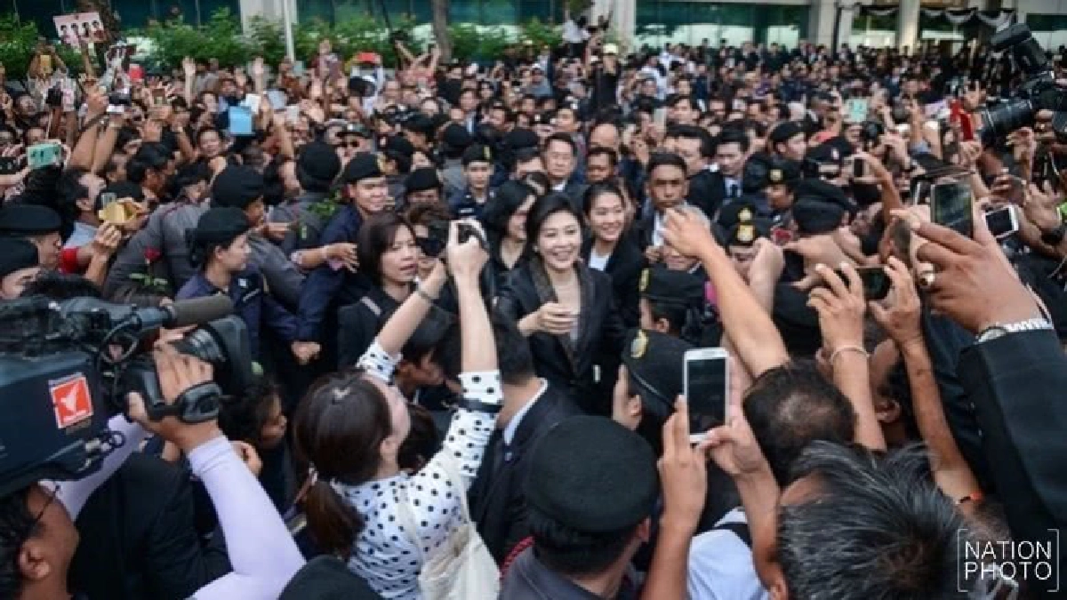 หลีกม็อบ!! ขรก.ไม่เกี่ยวข้องงานบริการปชช.ลางานได้1วัน