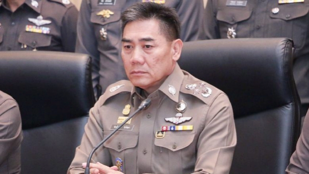 ผบ.ตร.ลั่น!!ไม่กังวลมวลชนเข้ากรุงเชียร์ “ปู” ผบ.ตร.ลั่น!!ไม่กังวลมวลชนเข้ากรุงเชียร์ “ปู”