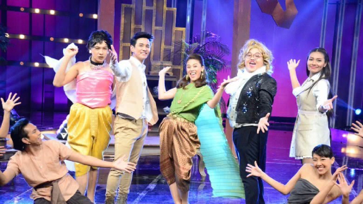 'ใบเฟิร์น' เจ๋ง!! ทำพิธีกร '4โพดำ' เงิบ!!