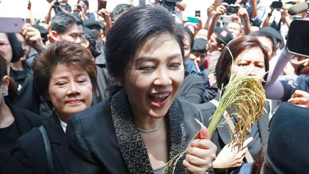 “สตม.”สั่งทุกด่านเฝ้าระวังเข้มสกัด“ยิ่งลักษณ์” “สตม.”สั่งทุกด่านเฝ้าระวังเข้มสกัด“ยิ่งลักษณ์”