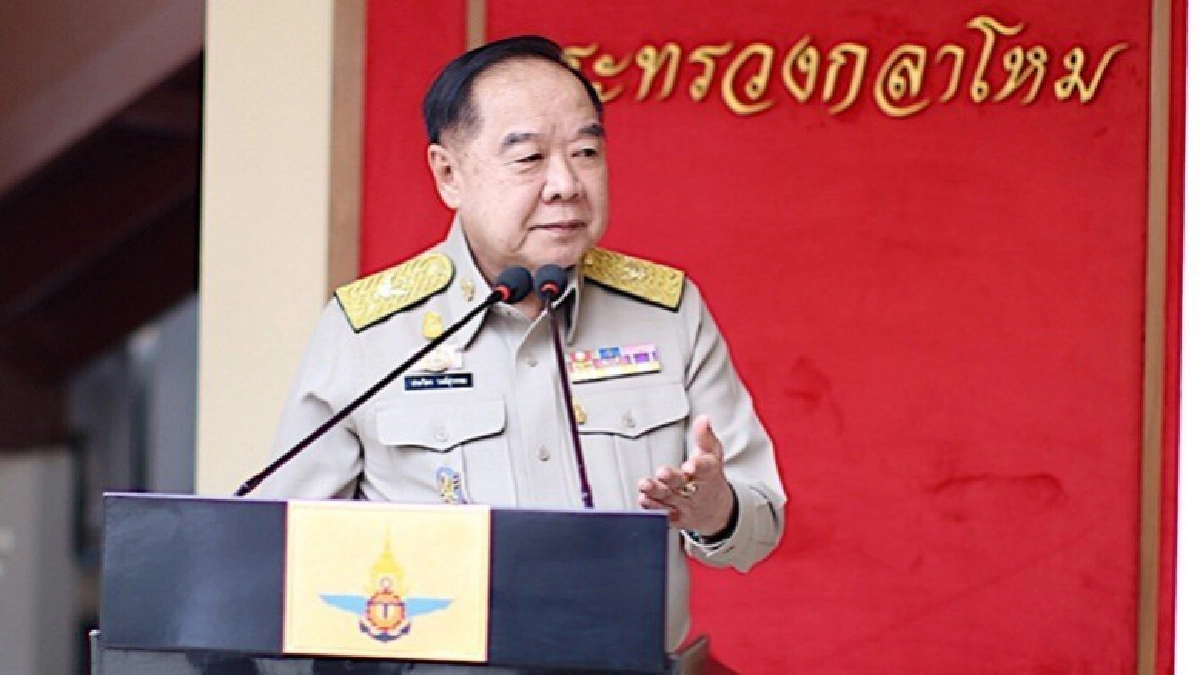 “ประวิตร”ยันฝ่ายความมั่นคงไม่ได้หละหลวมปล่อยอดีตนายกฯหลบหนี “ประวิตร”ยันฝ่ายความมั่นคงไม่ได้หละหลวมปล่อยอดีตนายกฯหลบหนี