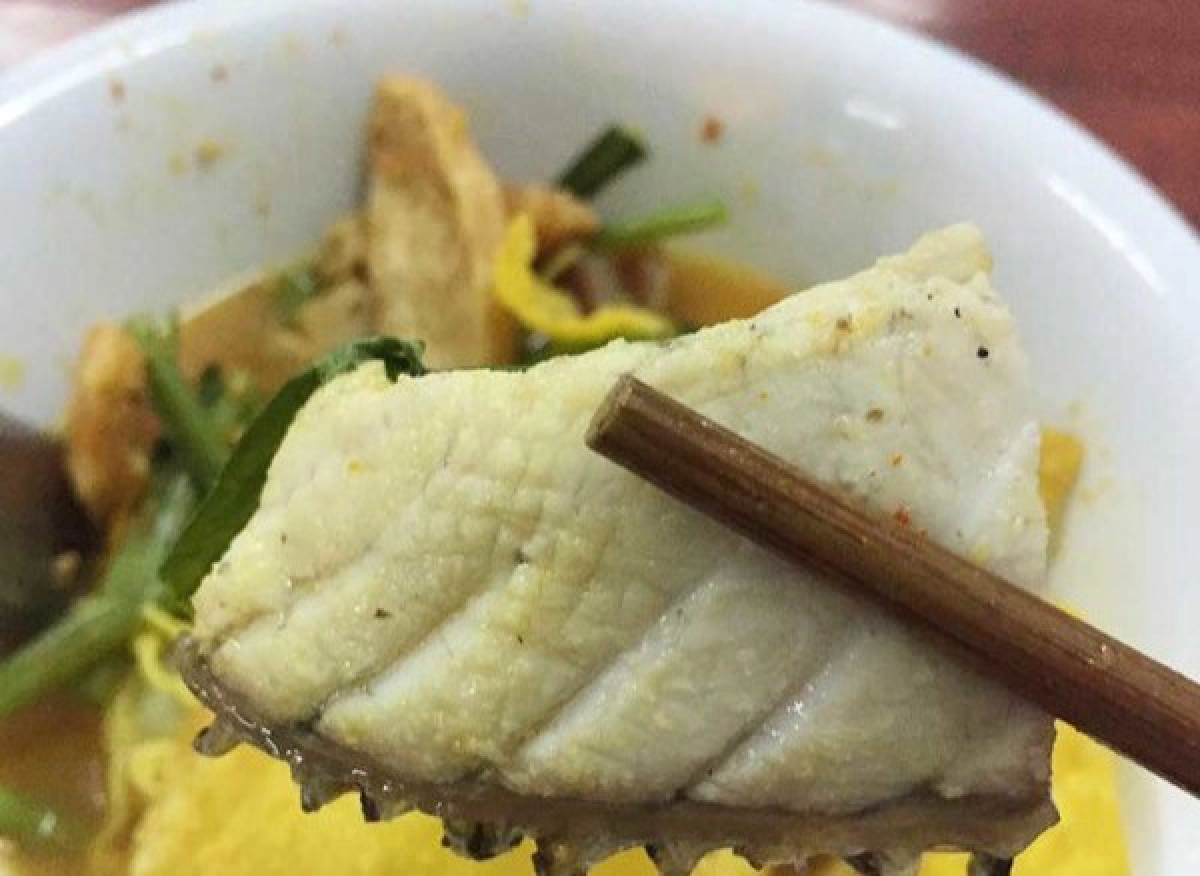 ร้านก๋วยเตี๋ยวแกงส้ม ชุมพร จ.ชุมพร