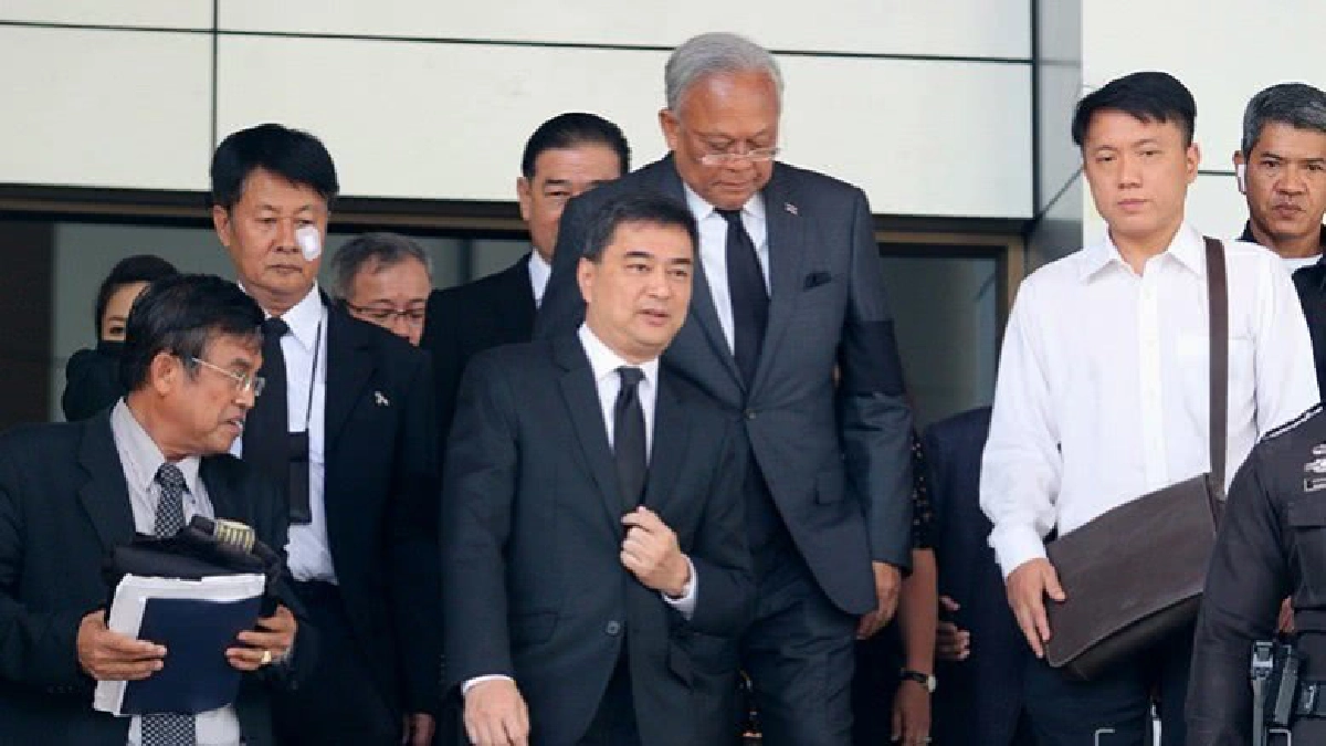 ฎีกายืนยกฟ้อง "อภิสิทธิ์-สุเทพ" สลายม็อบแดงฟ้องผิดศาล ฎีกายืนยกฟ้อง "อภิสิทธิ์-สุเทพ" สลายม็อบแดงฟ้องผิดศาล