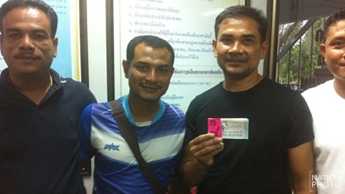 สองผัวเมียดวงเฮงถูกรางวัลที่1รับ90ล้าน