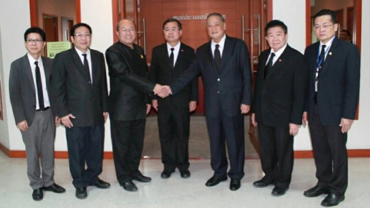 จบคดีหมิ่น"พิศิษฐ์"ขอโทษสุขุมพันธุ์ฮั้วประมูลไฟคนเมือง จบคดีหมิ่น"พิศิษฐ์"ขอโทษสุขุมพันธุ์ฮั้วประมูลไฟคนเมือง