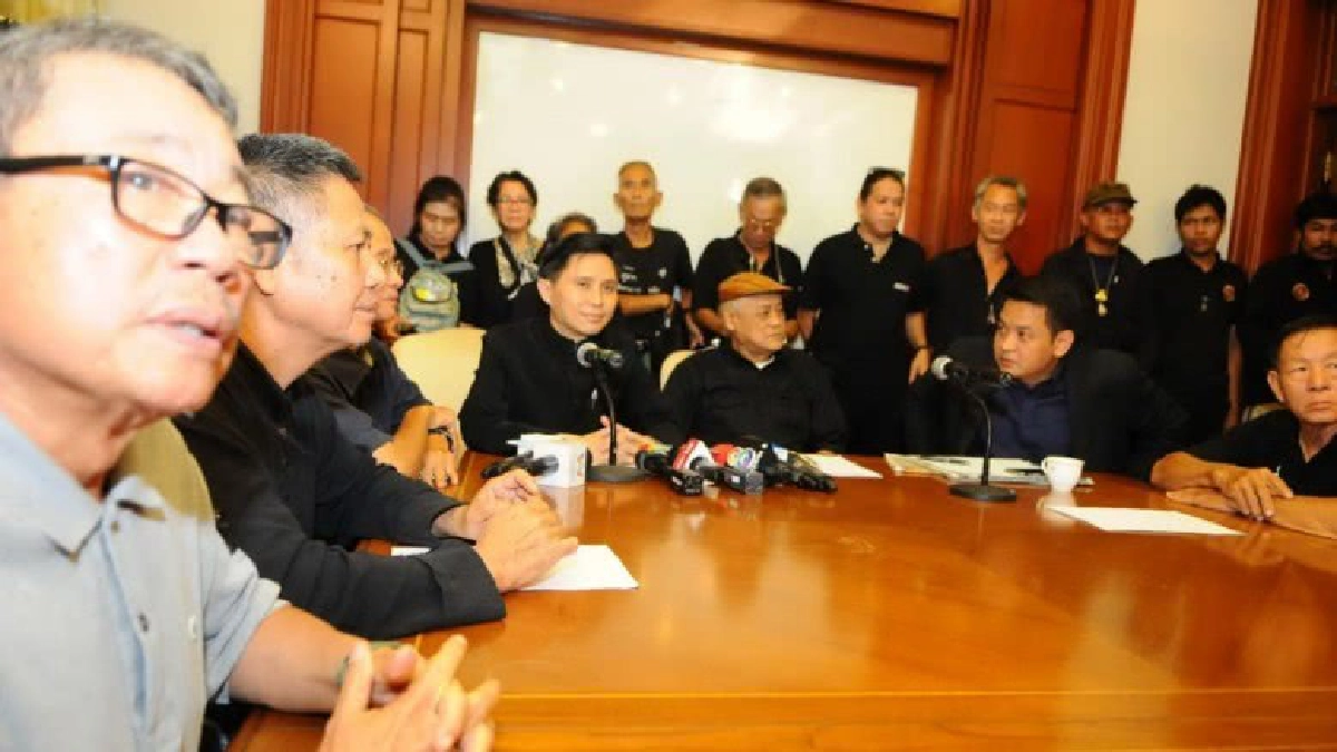 "ป.ป.ช."ยันยึดคำพิพากษา ถาม พธม. จะยื่นถอนถอนด้วยพฤติการณ์ใด