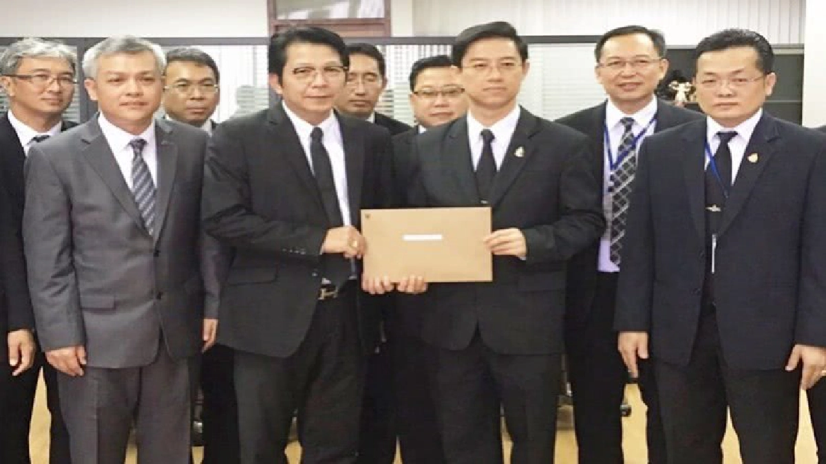 "ผู้พิพากษาศาลชั้นต้น"รวมชื่อทบทวนสูตรก.ต. "ผู้พิพากษาศาลชั้นต้น"รวมชื่อทบทวนสูตรก.ต.