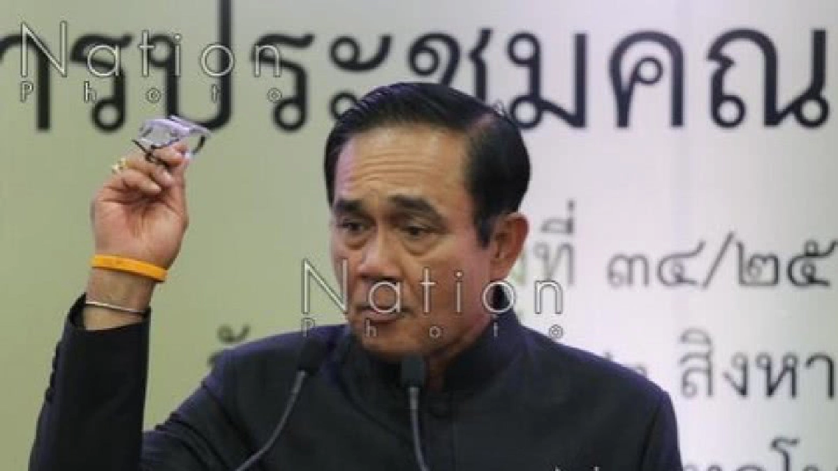 "บิ๊กตู่"เมินโพล-ลั่นก้าวข้าม"ทักษิณ-ปู" "บิ๊กตู่"เมินโพล-ลั่นก้าวข้าม"ทักษิณ-ปู"