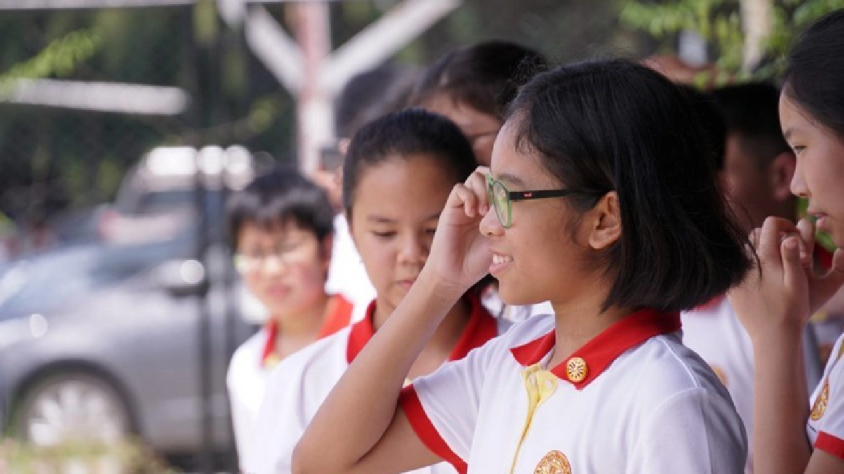 โรงเรียนนี้ไม่มียูนิฟอร์มสาธิตฯมธ.