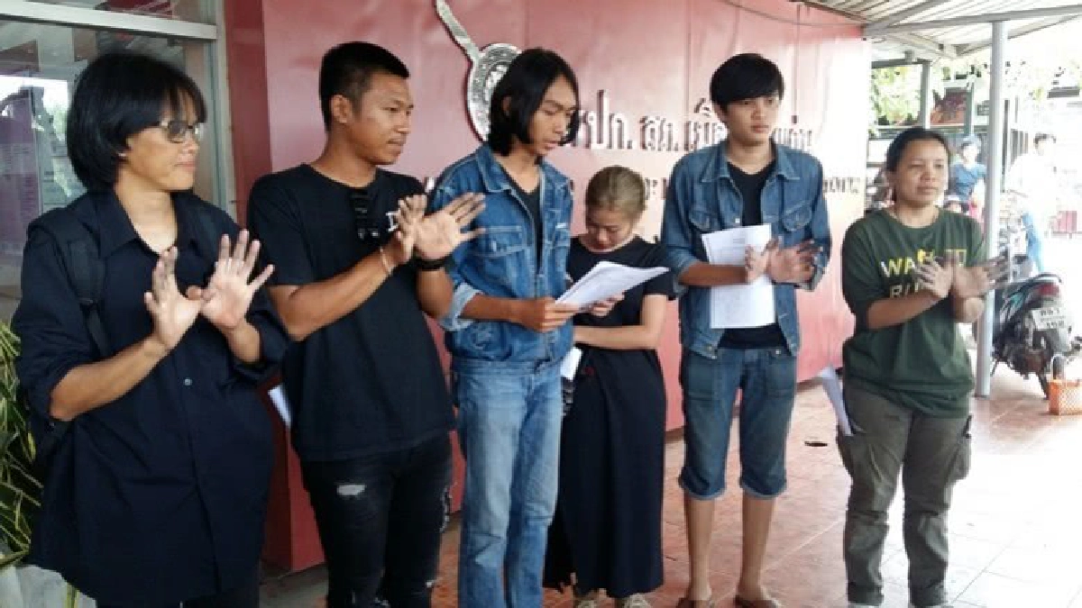 ผู้ต้องหา ‘พูดเพื่อเสรีภาพฯ’ ปัดปรับทัศนคติแลกยุติคดี