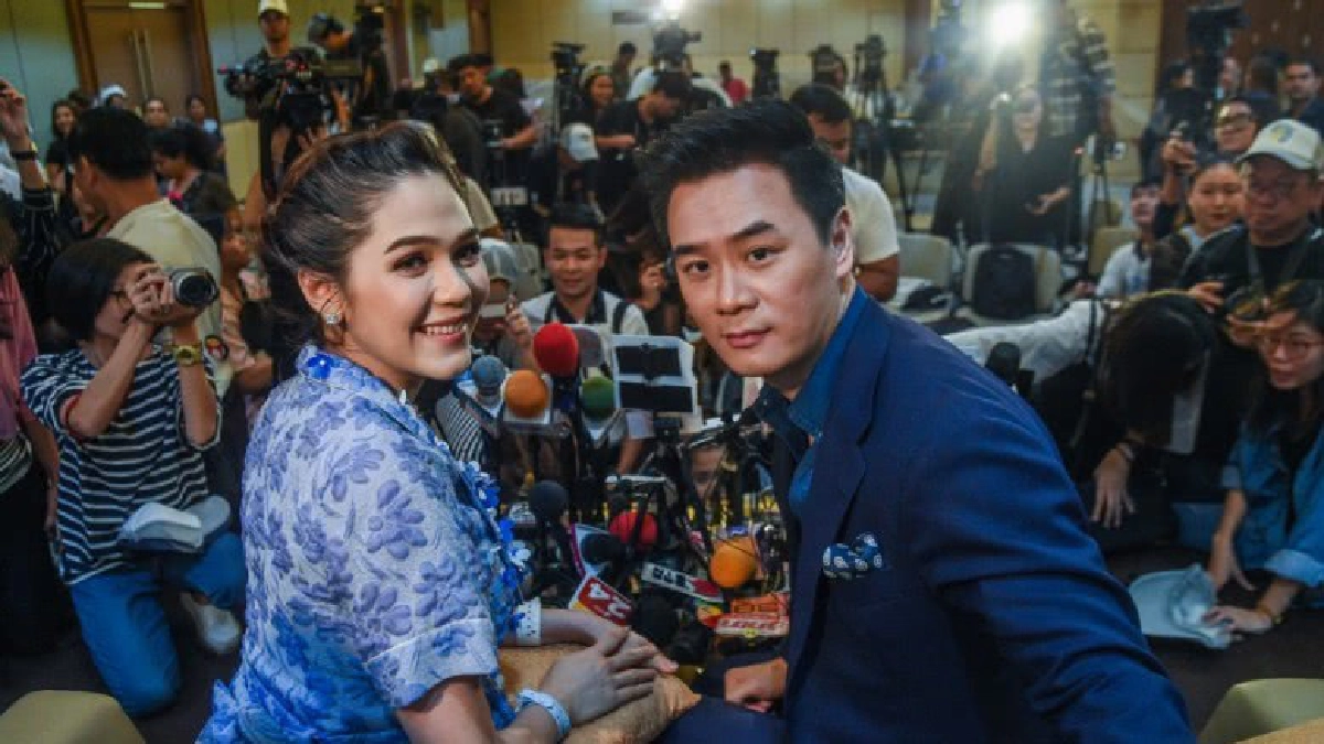 ‘ชมพู่-น็อต’ เปิดใจวินาทีคลอดลูกแฝด (คลิป) ‘ชมพู่-น็อต’ เปิดใจวินาทีคลอดลูกแฝด (คลิป)