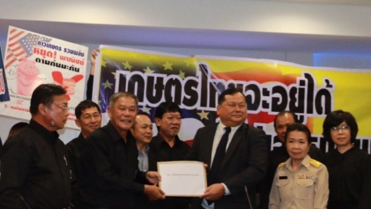 ผู้เลี้ยงหมูทั่วประเทศตบเท้าค้านนำเข้าเนื้อสุกรจากสหรัฐ 