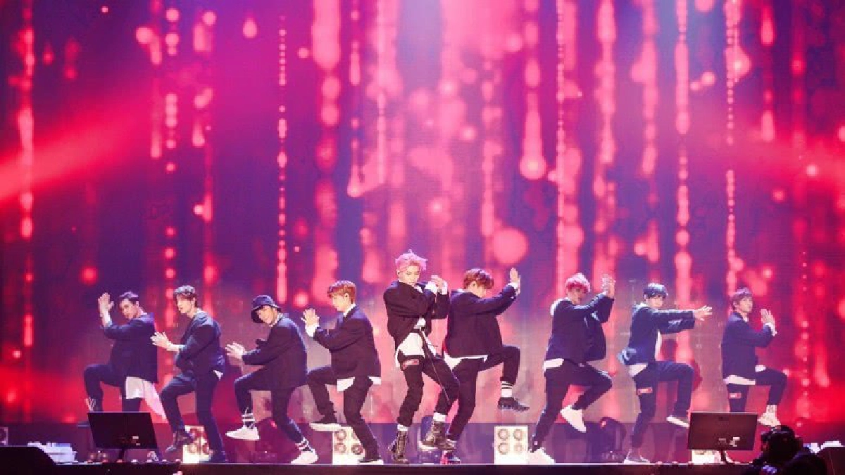 แฟนมีตติ้งครั้งแรกในไทย ‘NCT127’ ระเบิดความประทับใจ แฟนมีตติ้งครั้งแรกในไทย ‘NCT127’ ระเบิดความประทับใจ