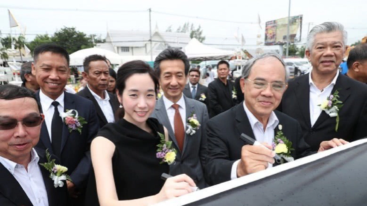 หลุยส์ ลุยเอง